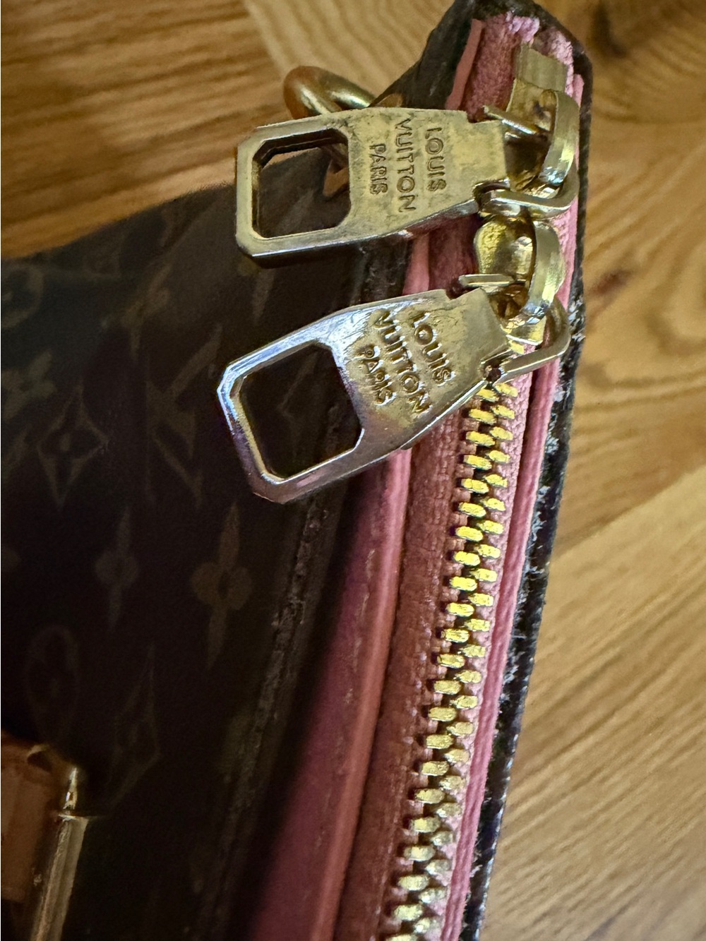 Louis Vuitton Monogram Tote with Pink Trim and Vachetta Handles - Picture 6 of 11